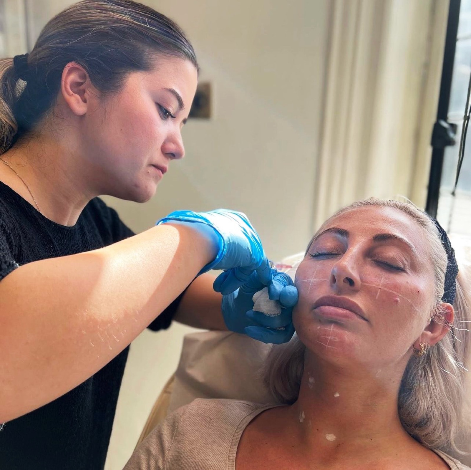 Hero — clinic interior or treatment moment